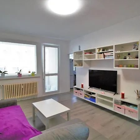 Cozy, Bright With Free Parking Rum i privatbostad *