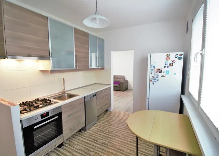 Δωμάτια σε οικογενειακή κατοικία Cozy, Bright With Free Parking Μπρατισλάβα
