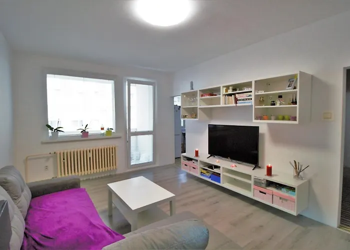 Cozy, Bright With Free Parking Kwatera prywatna *