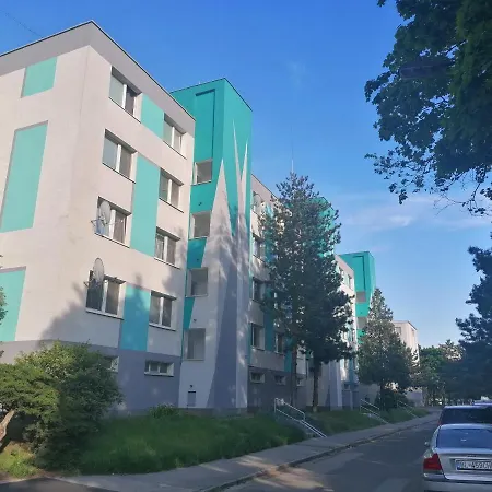 Kwatera prywatna Cozy, Bright With Free Parking *